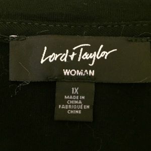 1X Black tunic top with wide chiffon hem by Lord and Taylor.